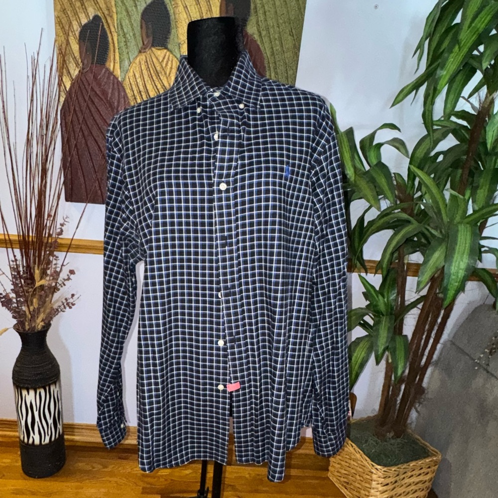 Ralph Lauren Men's Blue Checkered Button Down Shirt